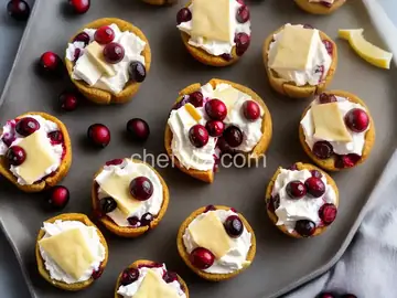 Cranberry Brie Bites