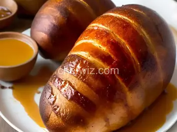 Honey-Baked Spiral Ham in the Slow Cooker
