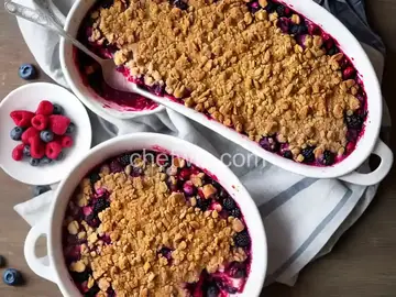 The Ultimate Berry Crumble