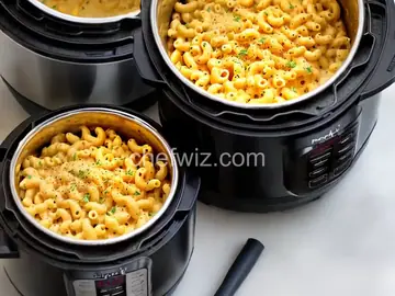 5-Ingredient Instant Pot Mac and Cheese