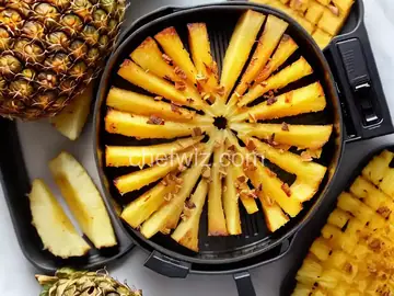 Air Fryer Roasted Pineapple