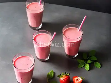 B and L's Strawberry Smoothie