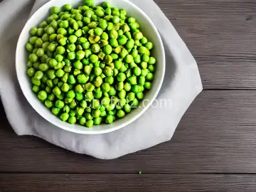 Basic Buttered Peas