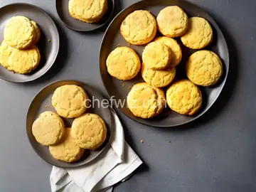 Buttermilk Cheddar Biscuits