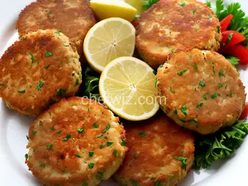 Cajun Crab Cakes (No Breadcrumbs)