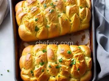 Cheesy Garlic Pull-Apart Bread