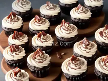 Chocolate-Bacon Cupcakes with Dulce De Leche Frosting