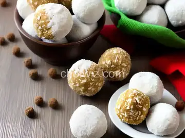 Coquito Balls (Caribbean-Style Rum Balls)