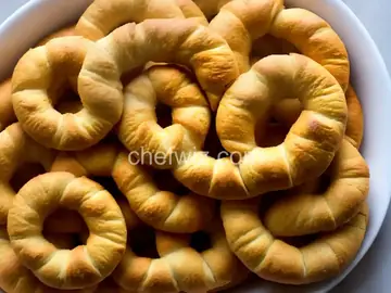 Crescent Roll Pretzels