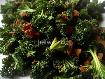 Crispy Kale "Chips"
