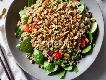 Crunchy Thai Peanut & Quinoa Salad