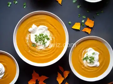 Easy 5-Ingredient Pumpkin Soup