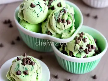 Easy Mint Chocolate Chip Ice Cream