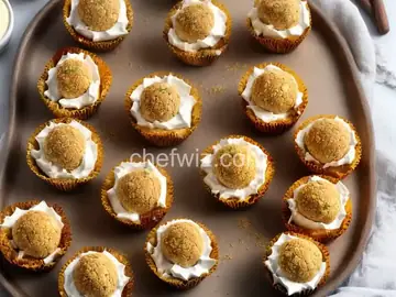 Festive Baked Brie Bites
