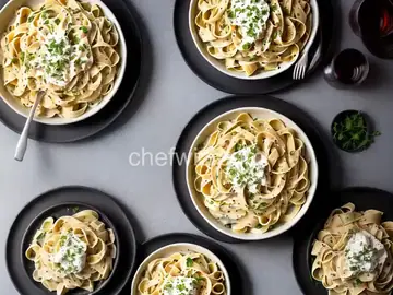 Fettuccine Alfredo