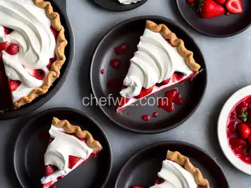 Frozen Strawberry Pie