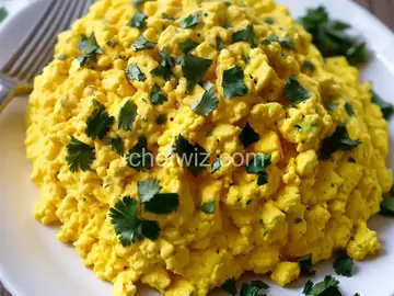 Garlic-Cilantro Scrambled Eggs