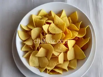 Homemade Salt and Vinegar Chips