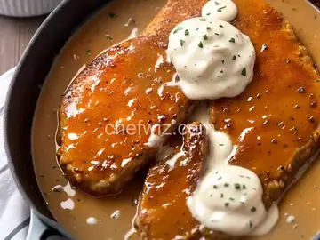 Juicy Chicken-Fried Steak With Creamy Gravy
