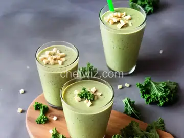 Kale and Banana Smoothie