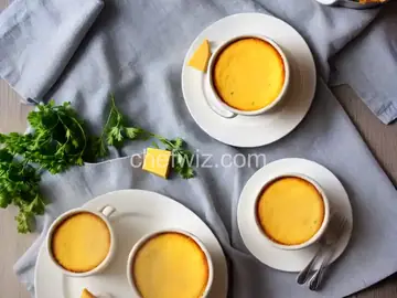 Kentucky Derby Creamy Cheddar Grits Souffle