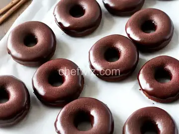 Keto Chocolate Glazed Donuts