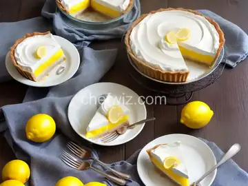Lemon Icebox Pie with Frozen Lemonade