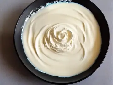 Low fat creme fraiche