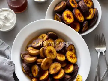 Maduros (Fried Sweet Plantains)