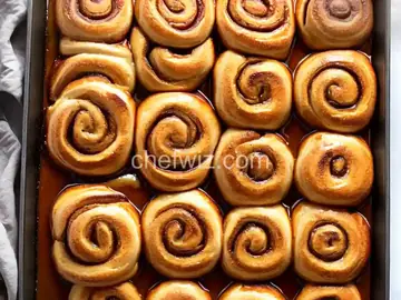 Maple Glazed Cinnamon Buns Recipe