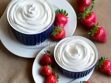 Marshmallow Dip for Strawberries