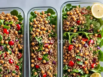 Mason Jar Chickpea, Farro and Greens Salad (& lunch packing tips!)