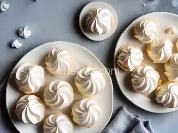 Meringue Cookies ("Forgotten Kisses")