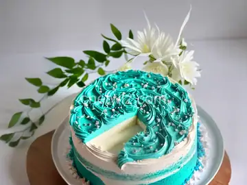 Mermaid Petal Cake