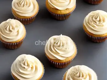 Moist Vanilla Cupcakes