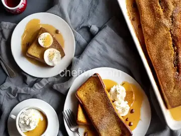 Nutmeg-Coated Creamy French Toast