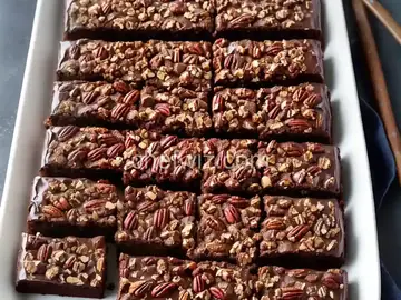 Old Southern Chocolate Pecan Sheet Cake