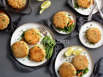Paleo Maryland Crab Cakes