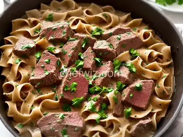 Peppered Beef Stroganoff