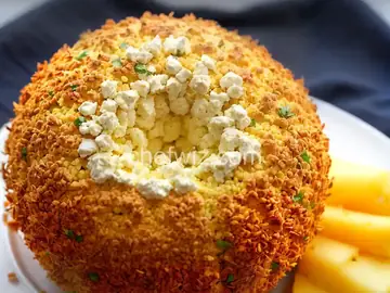 Pineapple Cheese Ball