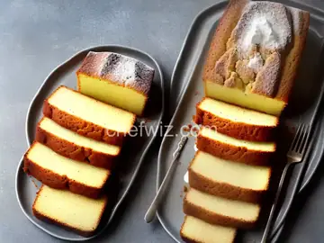 Ricotta Pound Cake with Vanilla Bean