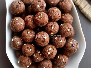 Rolo Pretzel Bites