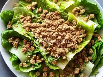 Romaine Salad with Breadcrumbs and Simple Dressing