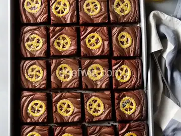 Salted Pretzel Brownies