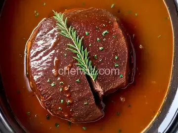 Slow Cooker Roast Beef in its own Gravy