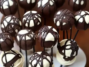Spider Cake Pops