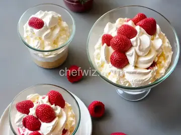 Strawberry-Raspberry Eton Mess