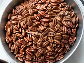 Sugar Coated Pecans