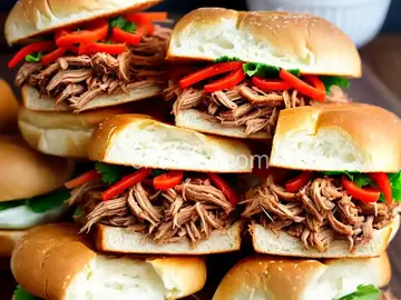 Super-Easy Pulled Pork Sandwiches