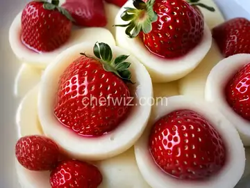 Supreme Strawberry Topping